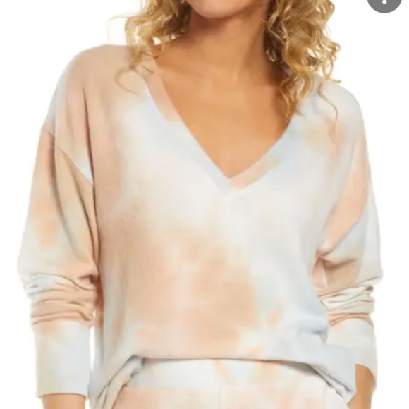 Socialite tie dye v-neck lounge sweatshirt - Picture 1 of 5